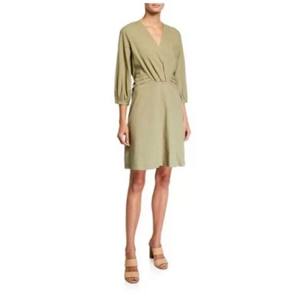 NWT LUMIE Lightweight Modern Dress Olive M - Picture 1 of 9